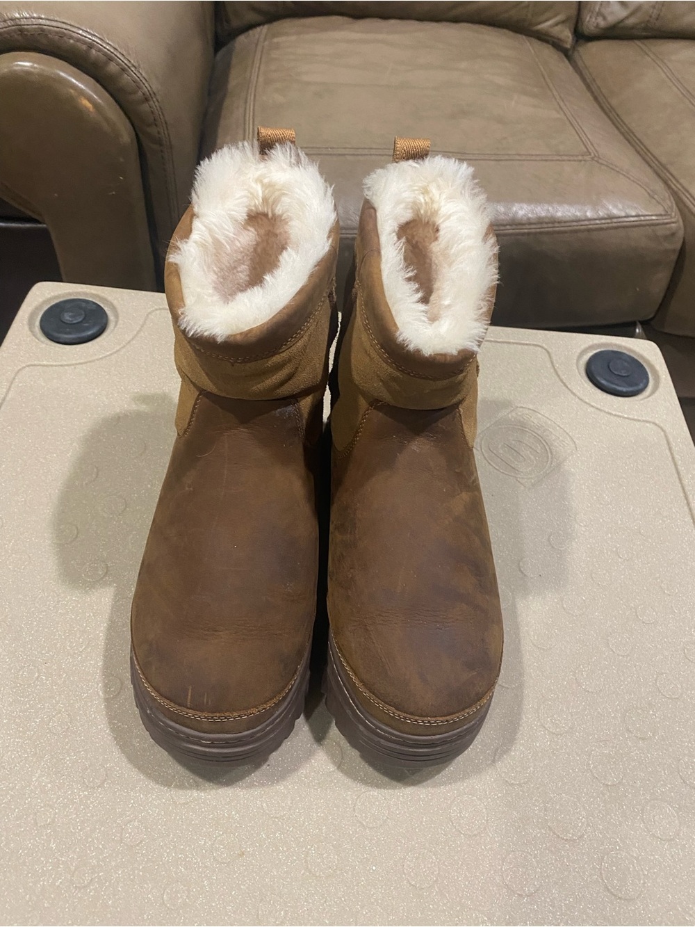 UGG Cream Shearling-Lined Footwear Interior